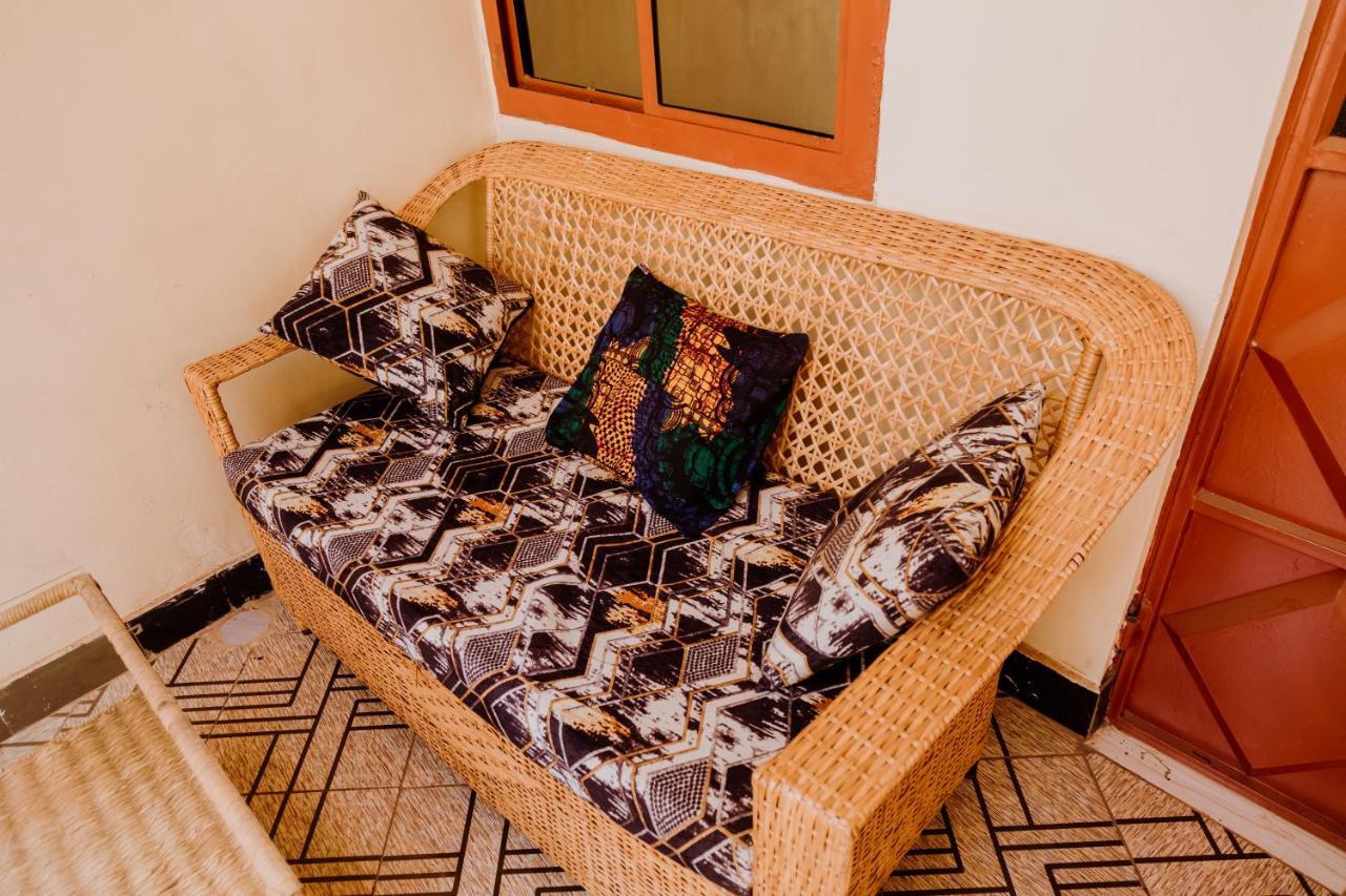 Kisanga Homestay Moshi Exteriér fotografie