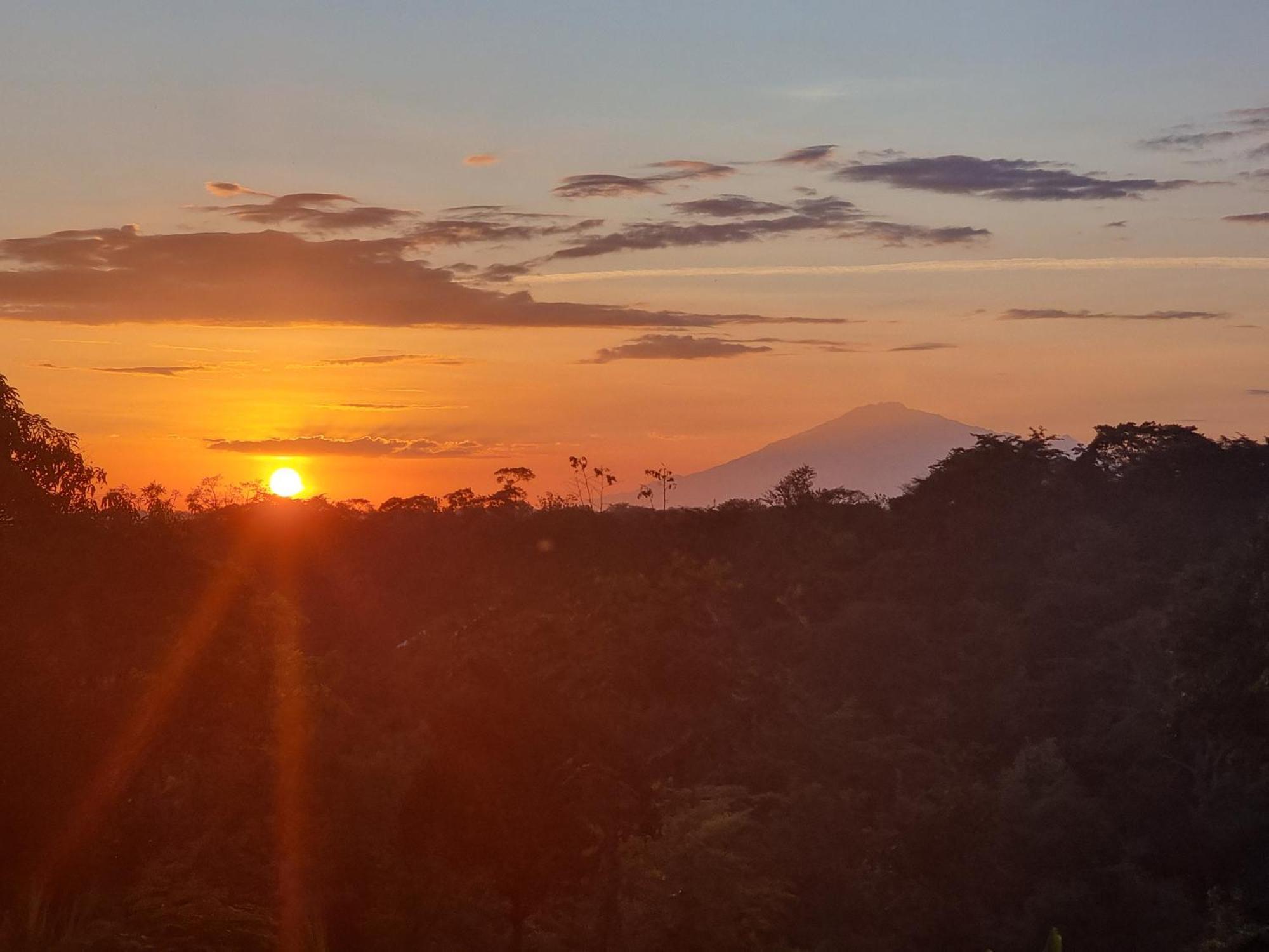 Kisanga Homestay Moshi Exteriér fotografie